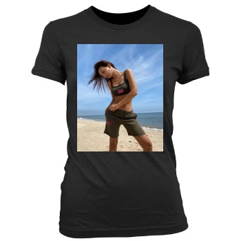 Emily Ratajkowski Women's Junior Cut Crewneck T-Shirt