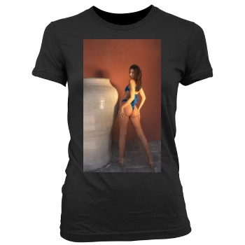 Emily Ratajkowski Women's Junior Cut Crewneck T-Shirt