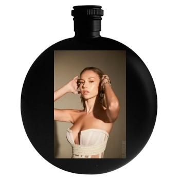 Ester Exposito Round Flask