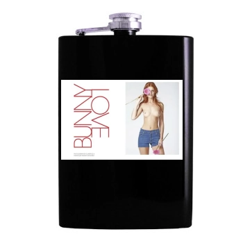 Cintia Dicker Hip Flask