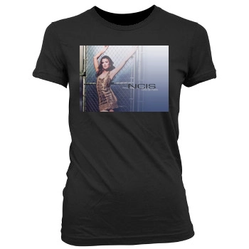 Cote De Pablo Women's Junior Cut Crewneck T-Shirt