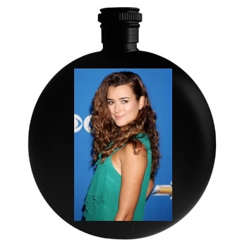 Cote De Pablo Round Flask