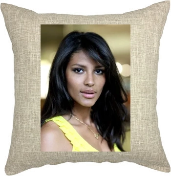 Emanuela de Paula Pillow