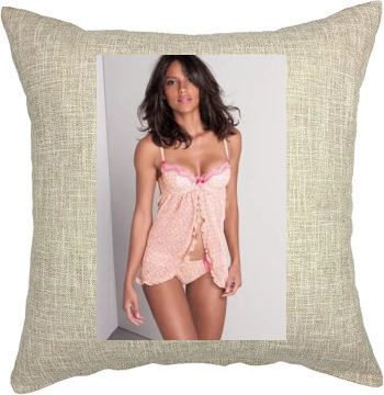 Emanuela de Paula Pillow