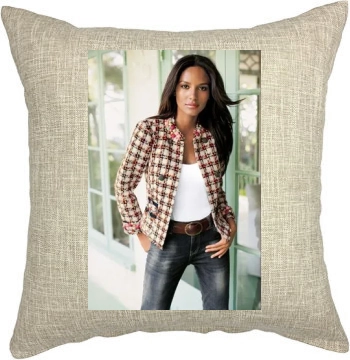 Emanuela de Paula Pillow