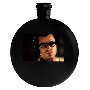 Justin Theroux Round Flask