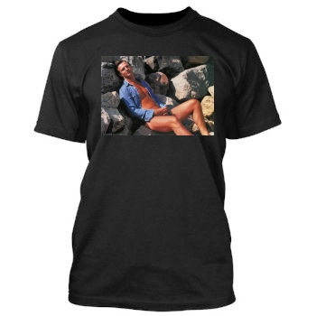 Liam Neeson Men's TShirt