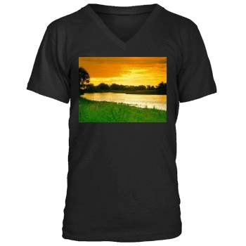 Rivers Men's V-Neck T-Shirt
