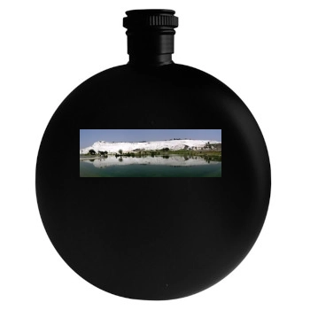 Mountains Round Flask