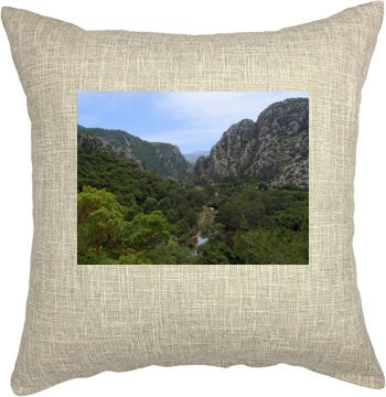 Mountains Pillow