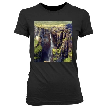 Waterfalls Women's Junior Cut Crewneck T-Shirt