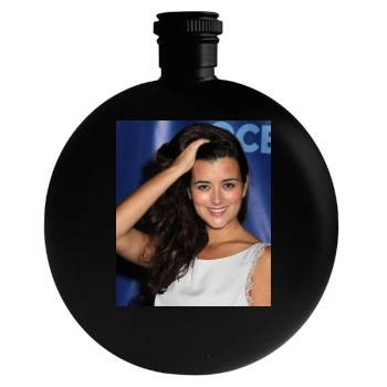 Cote De Pablo Round Flask