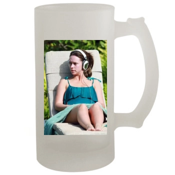 Jennifer Love Hewitt 16oz Frosted Beer Stein