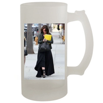 Jennifer Love Hewitt 16oz Frosted Beer Stein