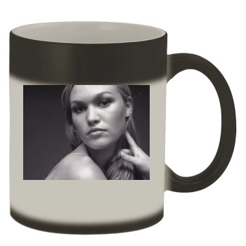 Julia Stiles Color Changing Mug