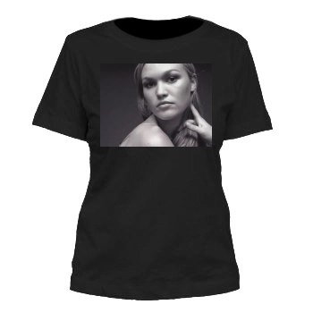 Julia Stiles Women's Cut T-Shirt