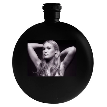 Julia Stiles Round Flask