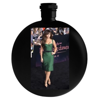 Jennifer Love Hewitt Round Flask