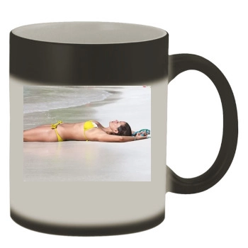 Brooke Burke Color Changing Mug