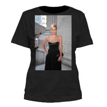 Elisha Cuthbert Women's Cut T-Shirt