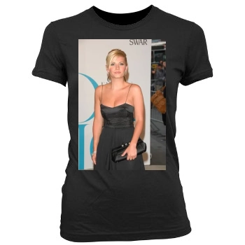 Elisha Cuthbert Women's Junior Cut Crewneck T-Shirt