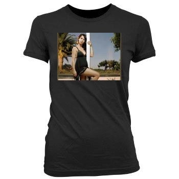 Jennifer Love Hewitt Women's Junior Cut Crewneck T-Shirt