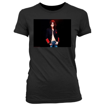 Jennifer Love Hewitt Women's Junior Cut Crewneck T-Shirt