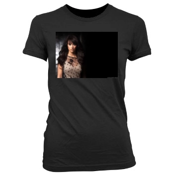 Jennifer Love Hewitt Women's Junior Cut Crewneck T-Shirt