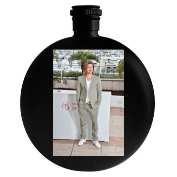 Brad Pitt Round Flask