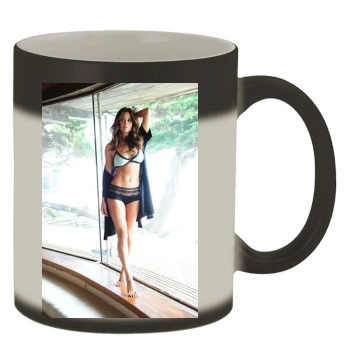 Brooke Burke Color Changing Mug