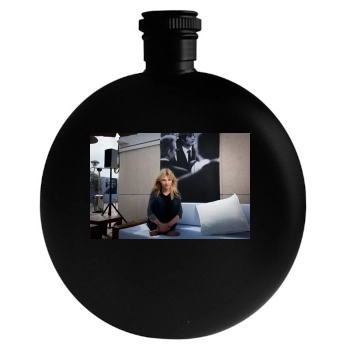 Clemence Poesy Round Flask