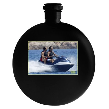 Rafael Nadal Round Flask