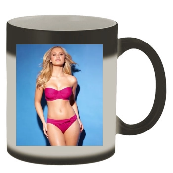 Elisandra Tomacheski Color Changing Mug