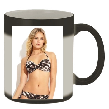 Elisandra Tomacheski Color Changing Mug