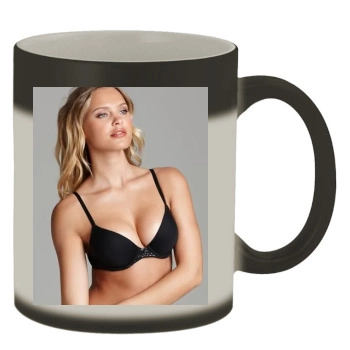 Elisandra Tomacheski Color Changing Mug