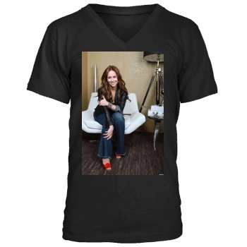 Jennifer Love Hewitt Men's V-Neck T-Shirt