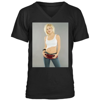 Elisha Cuthbert Men's V-Neck T-Shirt