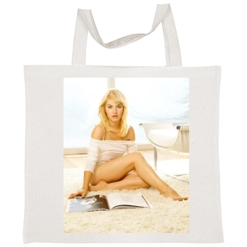 Elisha Cuthbert Tote