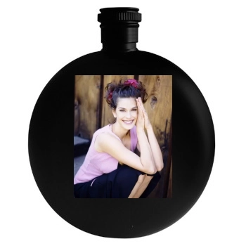 Teri Hatcher Round Flask