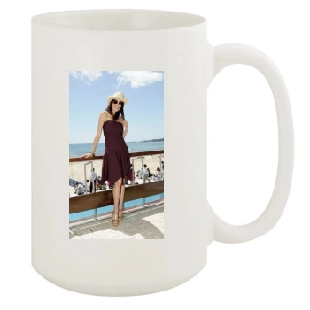 Teri Hatcher 15oz White Mug