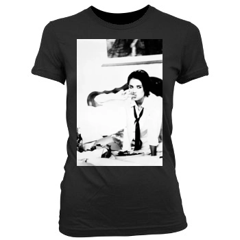 Winona Ryder Women's Junior Cut Crewneck T-Shirt