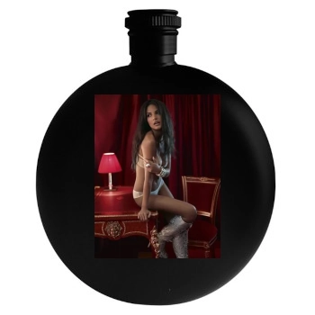 Emanuela de Paula Round Flask