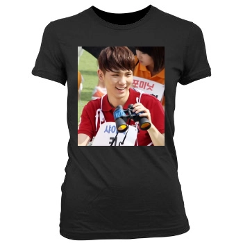 SHINee Women's Junior Cut Crewneck T-Shirt