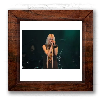 Taylor Momsen 6x6