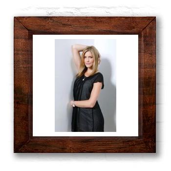 Tricia Helfer 6x6