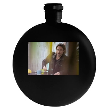 Brad Pitt Round Flask