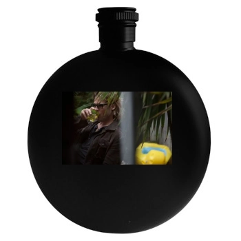 Brad Pitt Round Flask