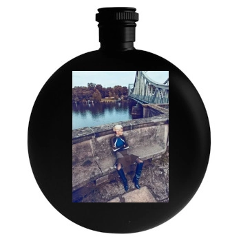 Carmen Kass Round Flask