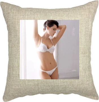 Catrinel Menghia Pillow