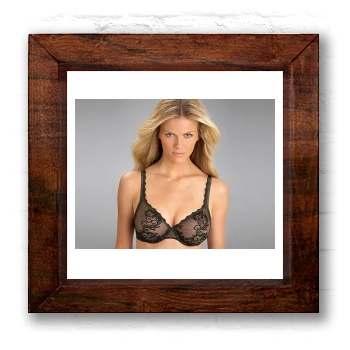 Brooklyn Decker 6x6